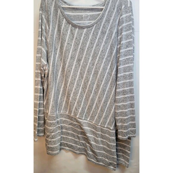 24/7 Maurices top long sleeve Crew neck women's 2X plus casual lightweight soft - Picture 1 of 7